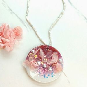 18. Resin Car Pendant in White & Pink w/ Dried Flowers & Pearls